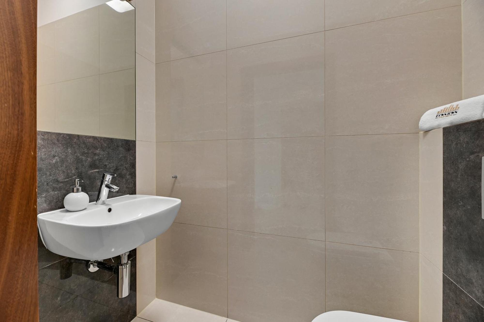 Symfonia Amazing River View Apartment By Downtown Apartments Gdaňsk Exteriér fotografie