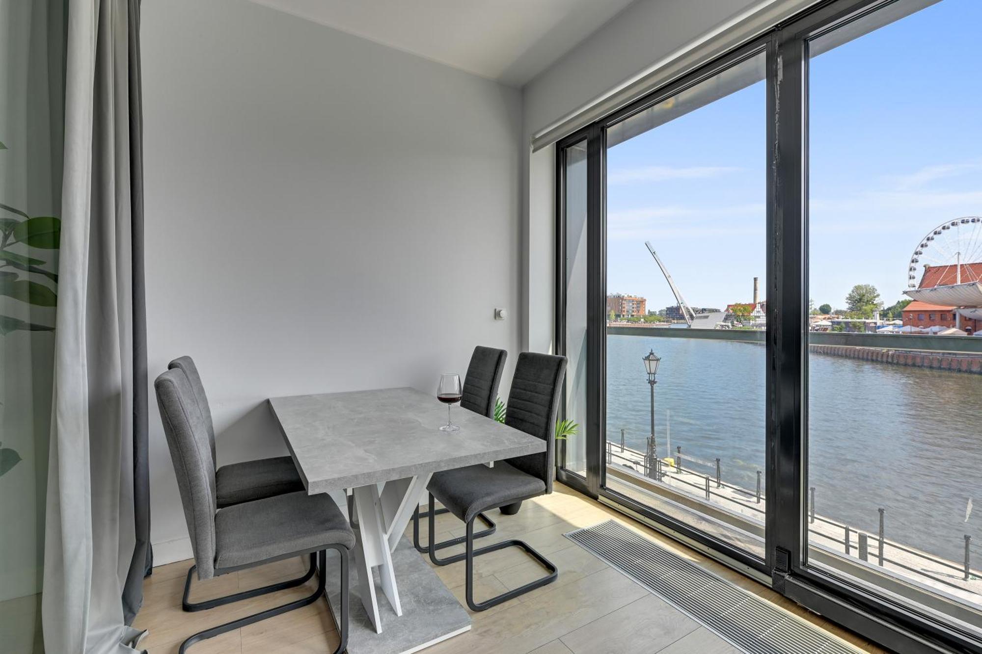 Symfonia Amazing River View Apartment By Downtown Apartments Gdaňsk Exteriér fotografie